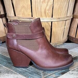 Korks by Kork-Ease Moonstone Dark Tan Leather Pull-On Ankle Boots Women Size 7.5